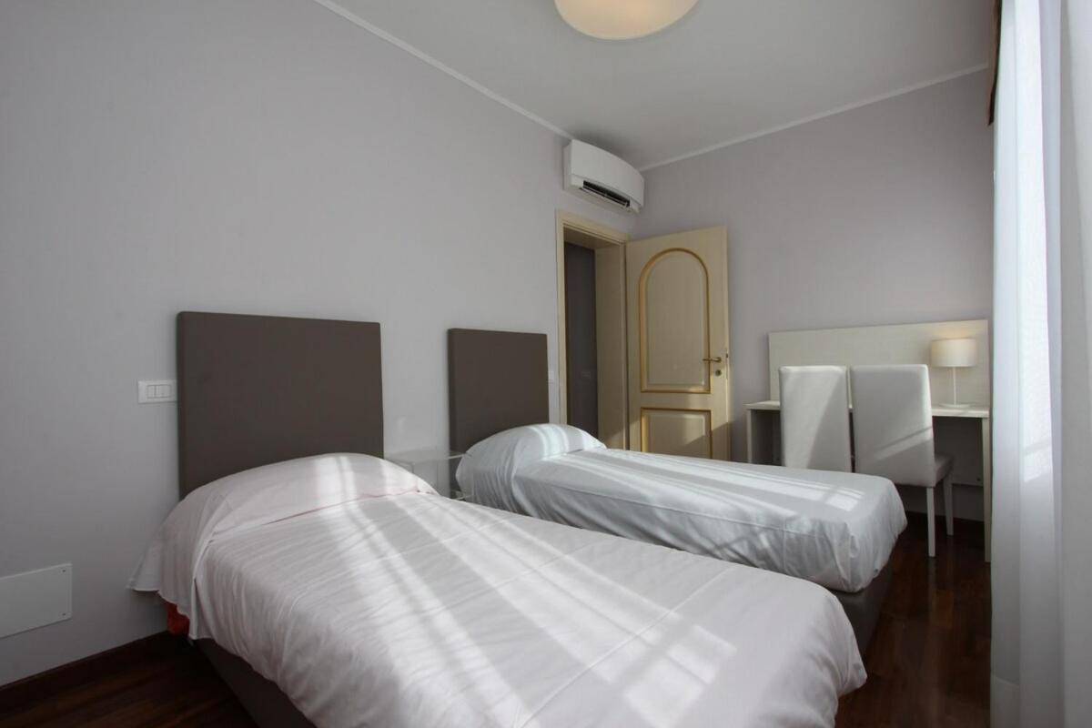 Splendid 250m From St Marks Square Venedig