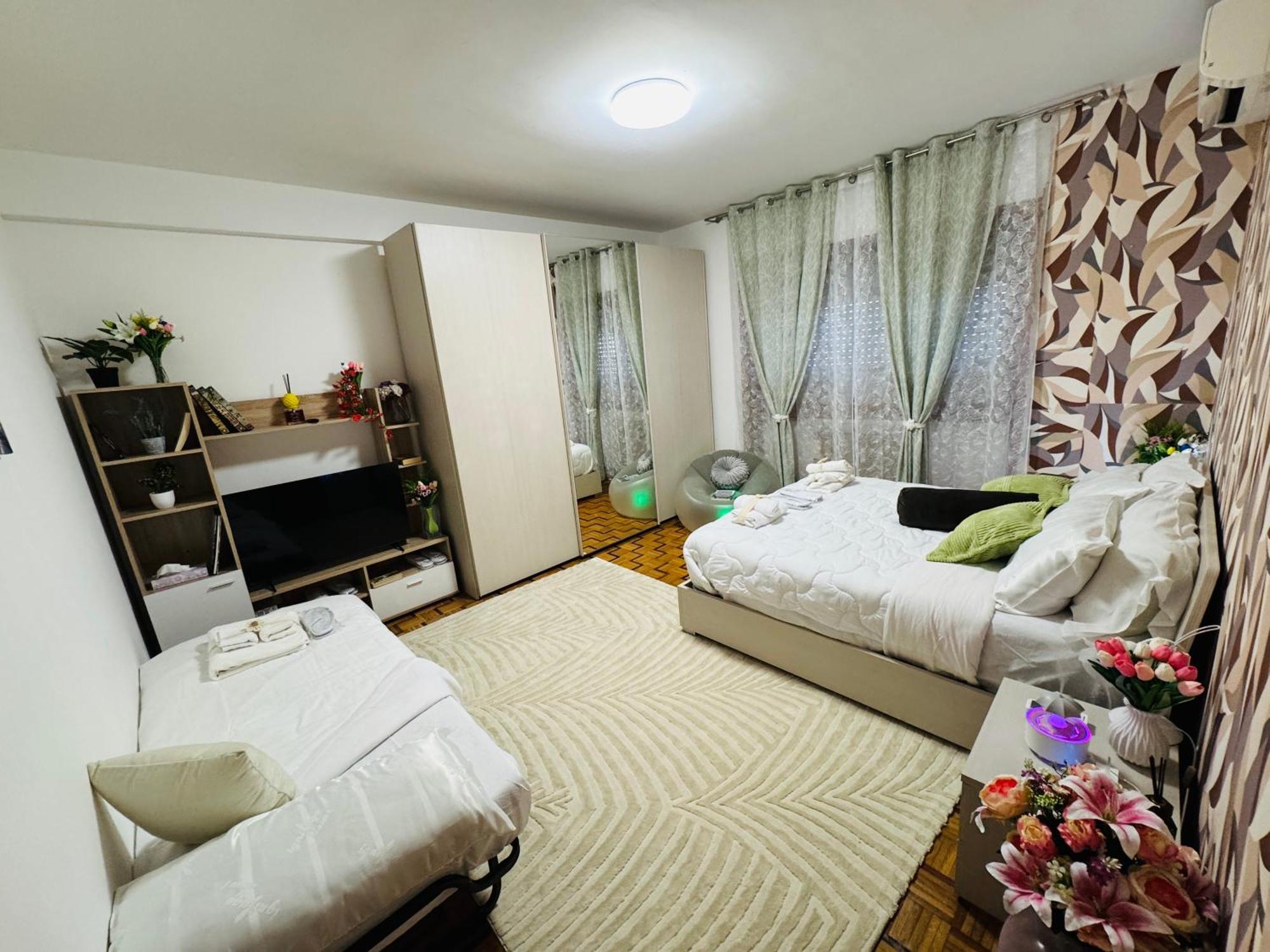 Homestay Near