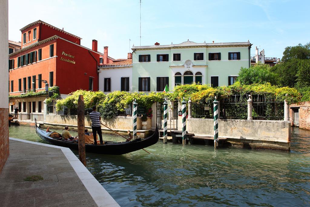 Accademia - Maravege 3* Venise