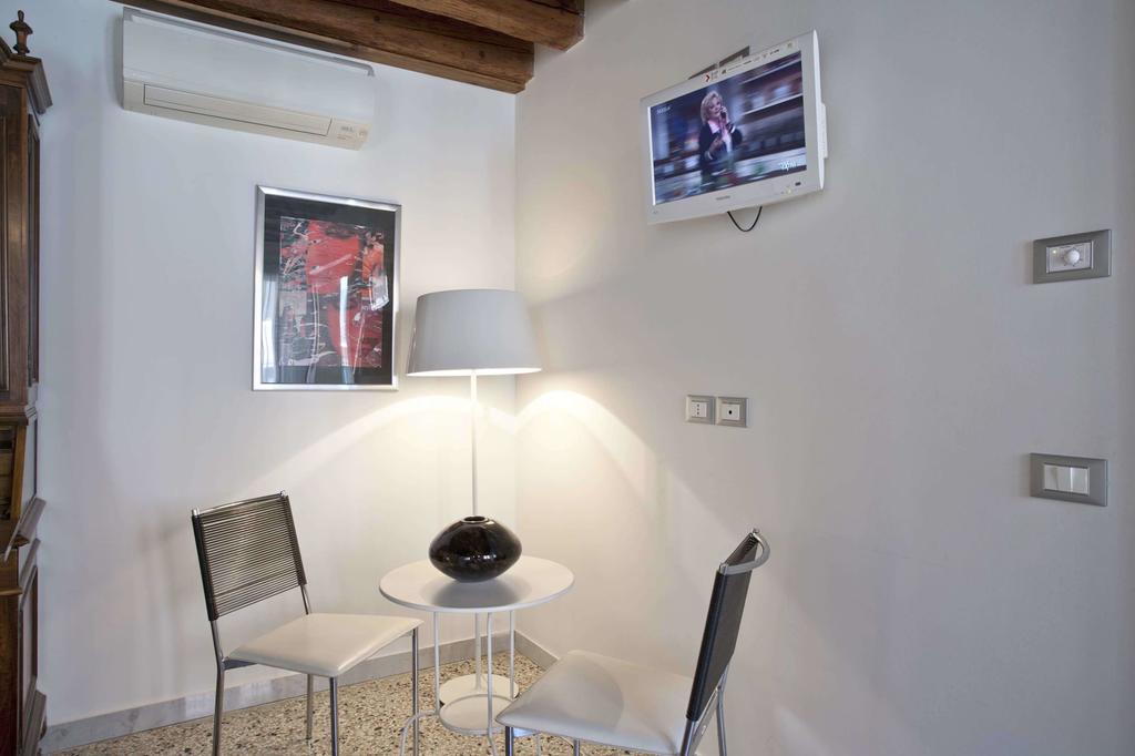 Cà Dell'ambasciatore * Venise