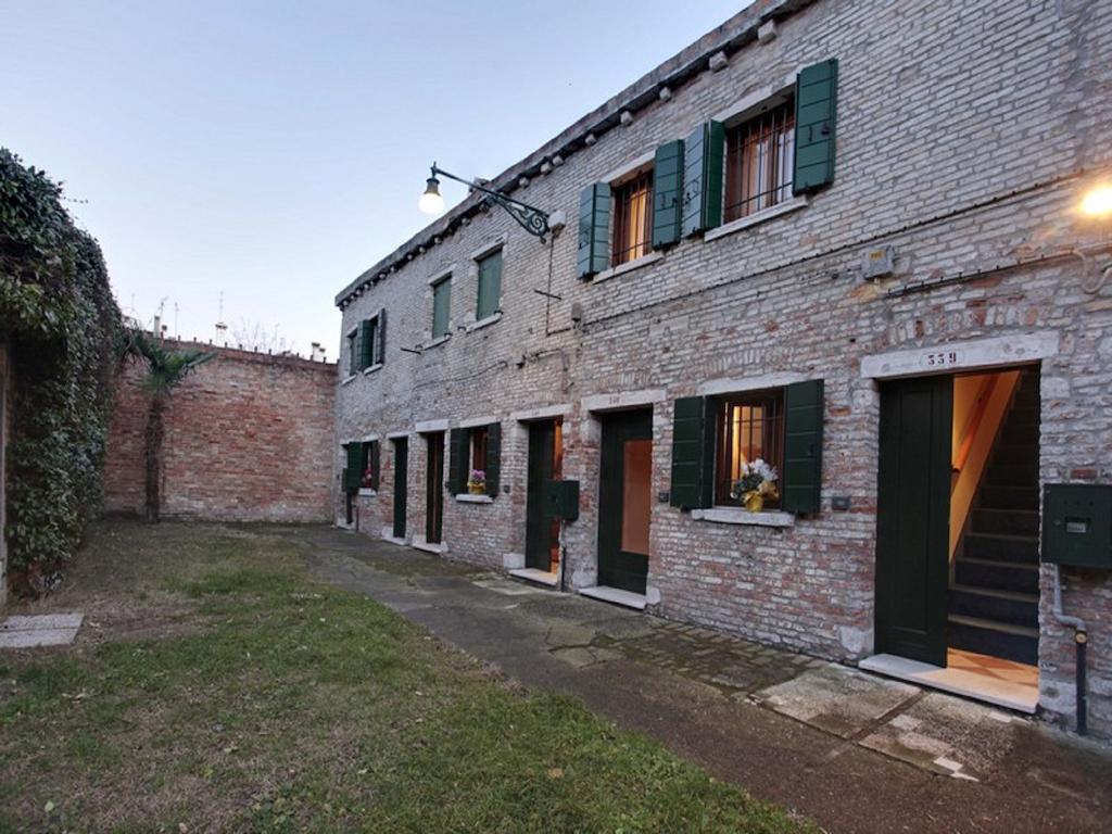 Apartment Garden Houses Venedig