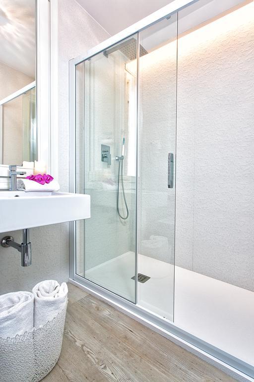 Aquamare, Boutique Venise