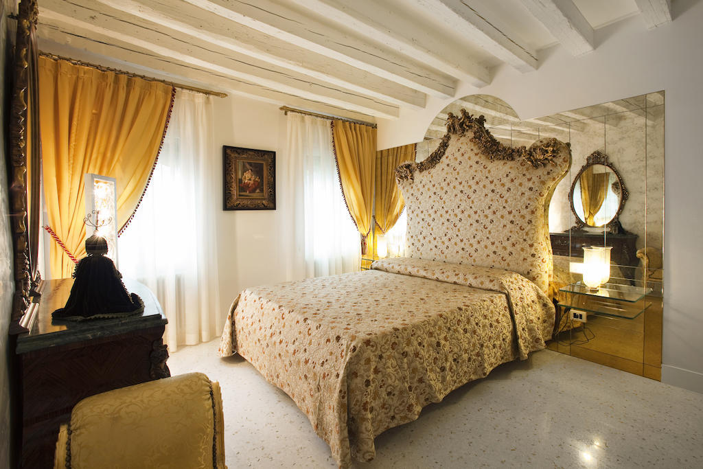 Casa Fortuny Luxury