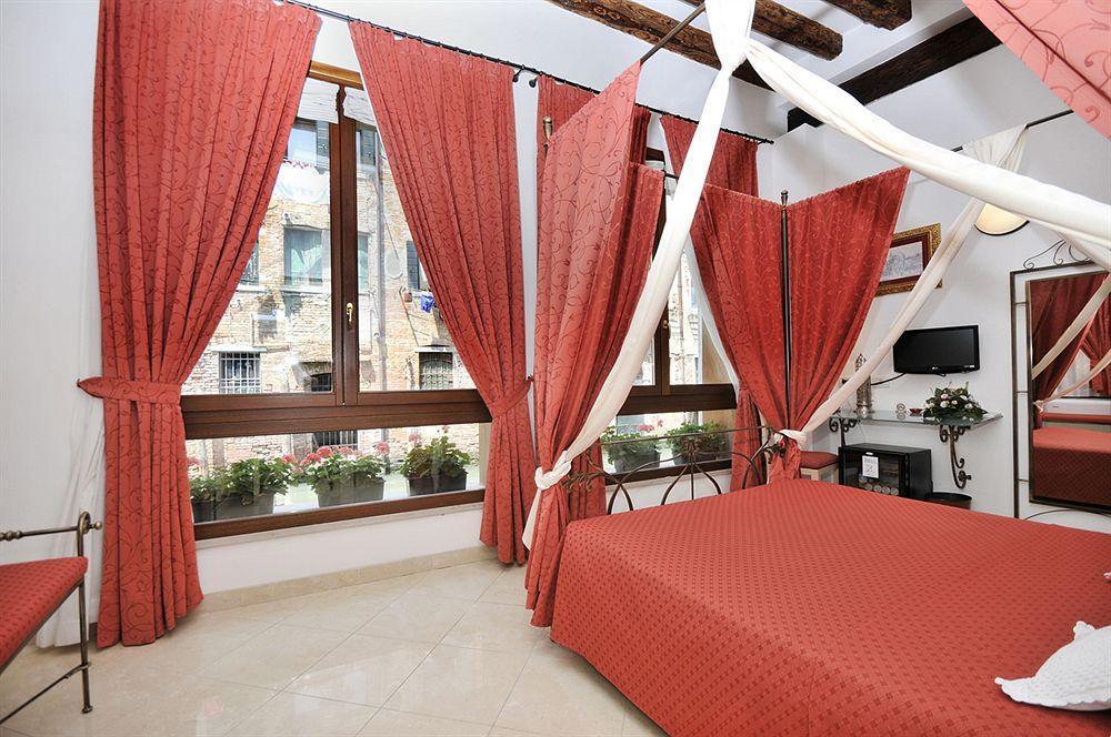 Bed & Breakfast Vite Dorata 3*
