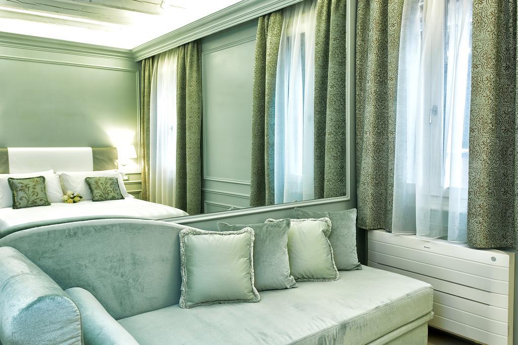 Couette-café Aquamare, Boutique Venise