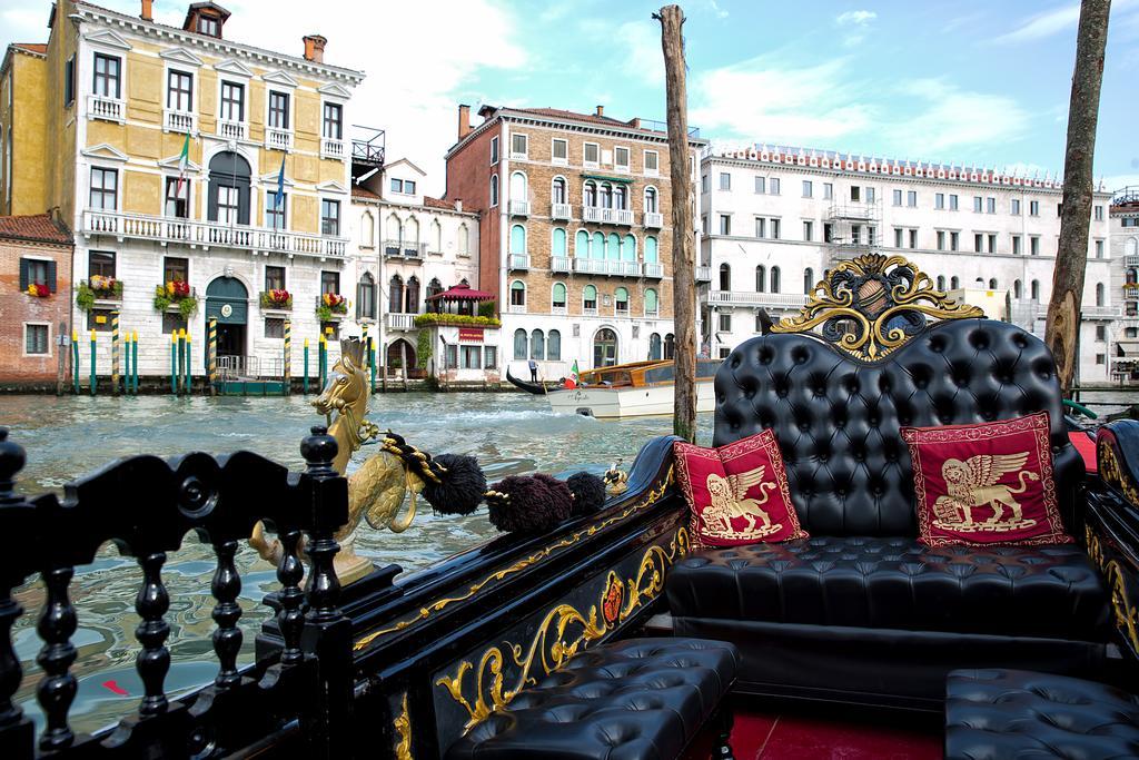 Aquamare, Boutique Venise