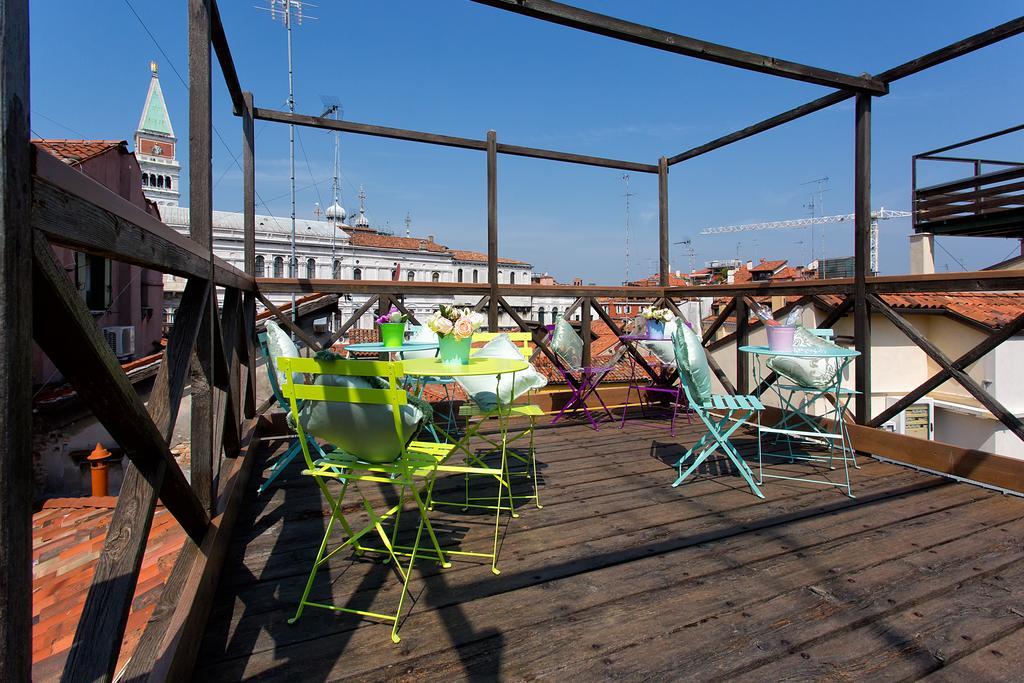 Couette-café Aquamare, Boutique Venise