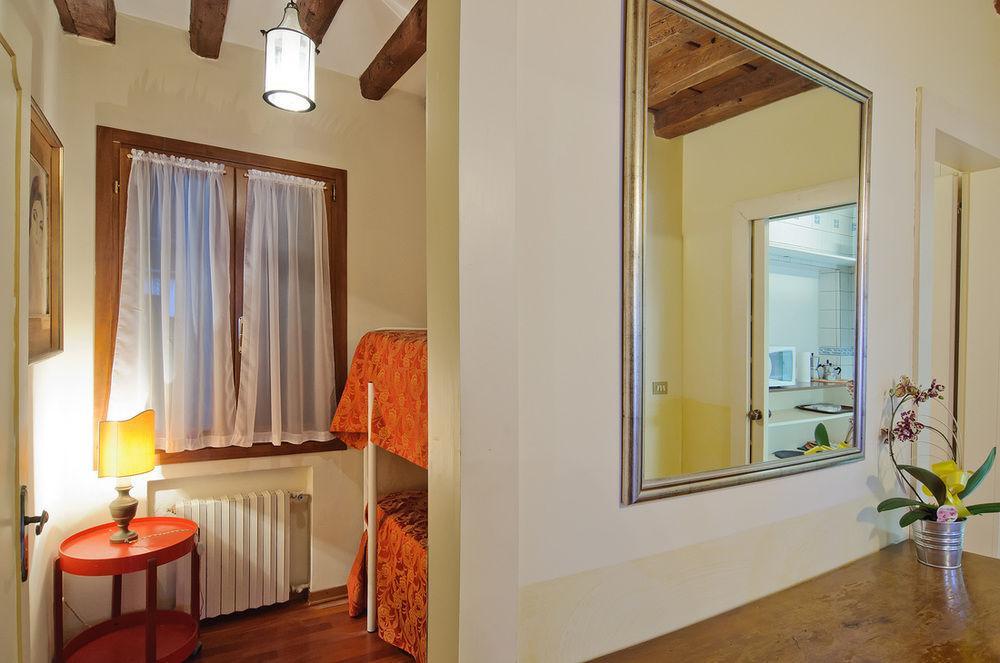 Sant'angelo - Fenice In Apartment
