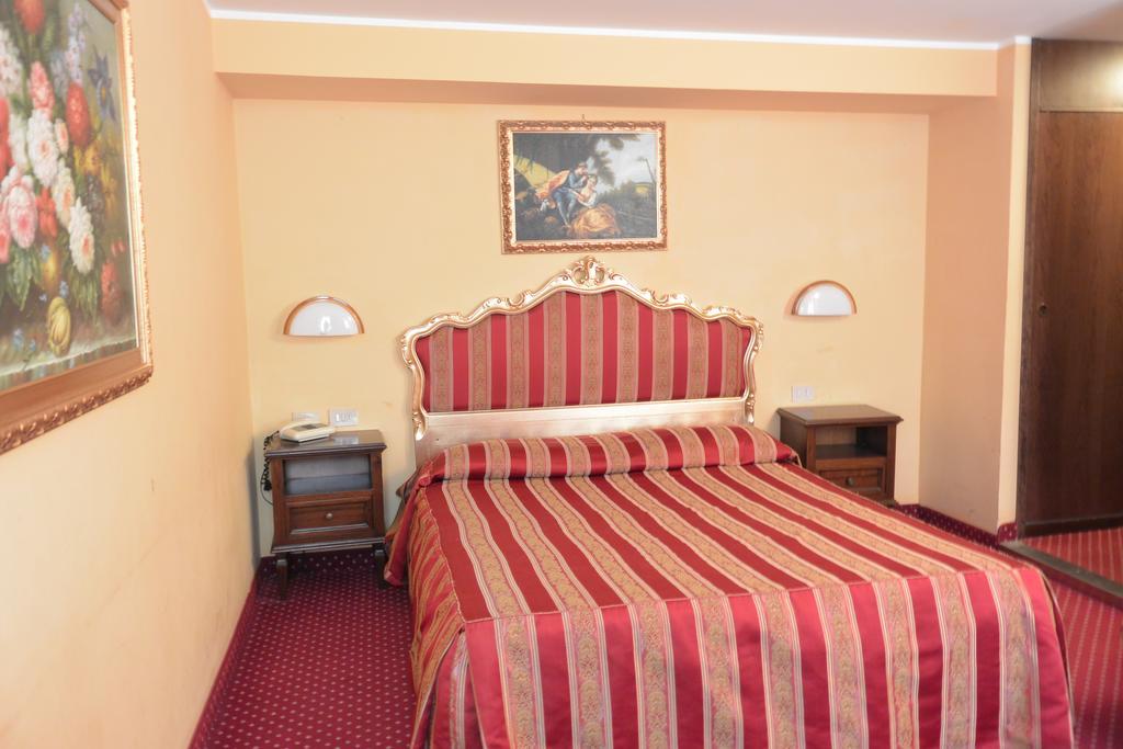 Hotel Di Milano Venise