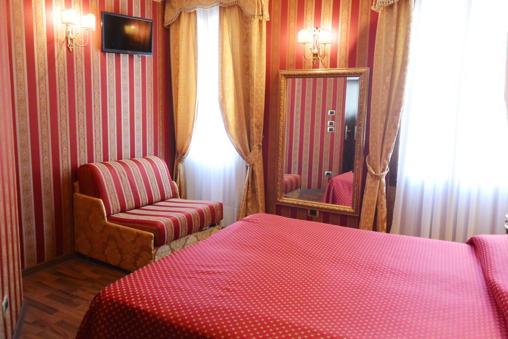 Hotel Di Milano Venise