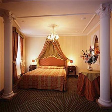 Kette 4* Venise