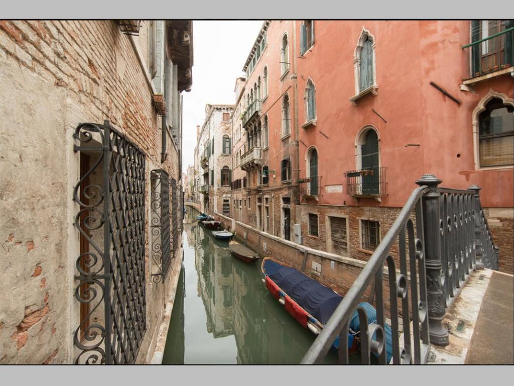 Balcone Sul Canale Apartment Venedig