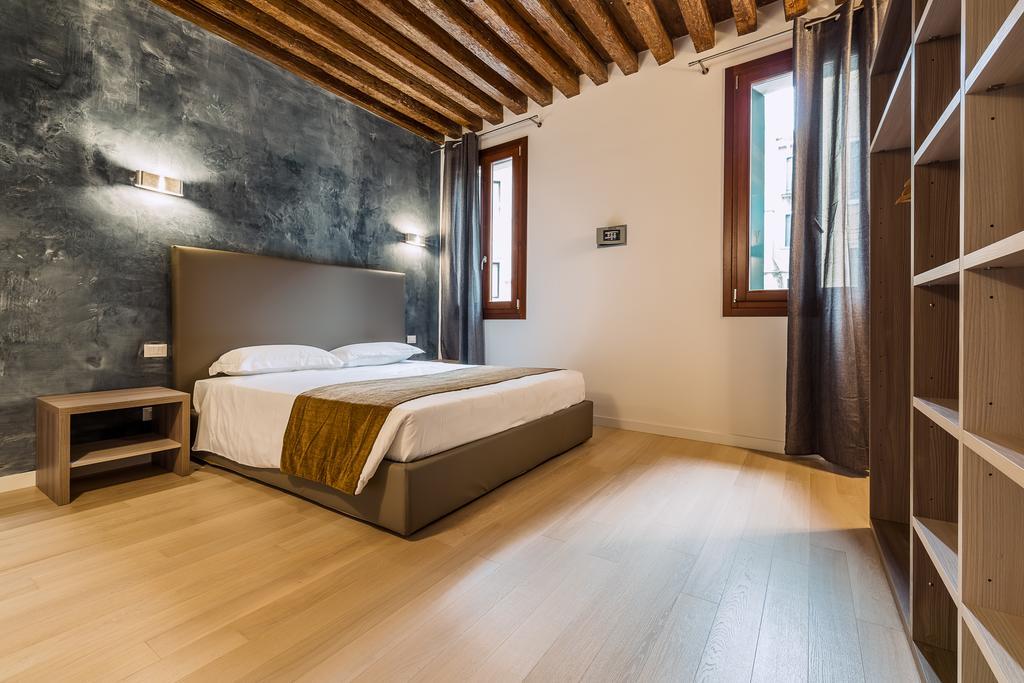 Appartamento Charming Palace Corte Del Teatro *