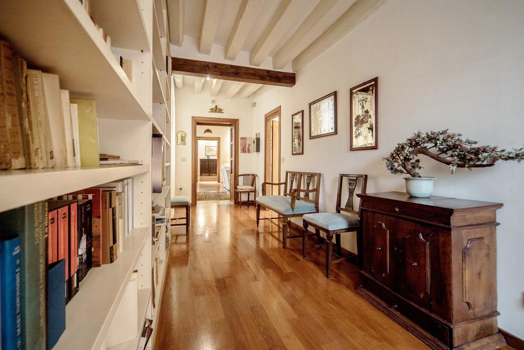 Accademia Terrazza Apartment *