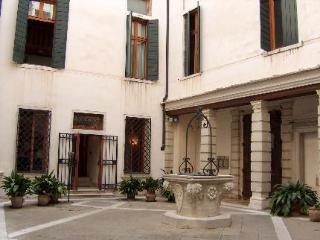 Foresteria Levi 2* Venedig