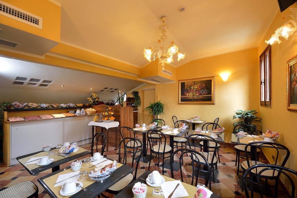 Hotel Di Milano Venise