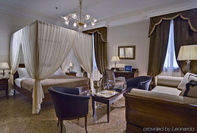 Dell'opera 3* Venise