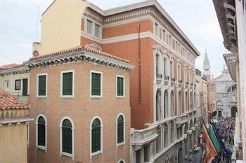 Gasthuis Ca' Pedrocchi Venetië