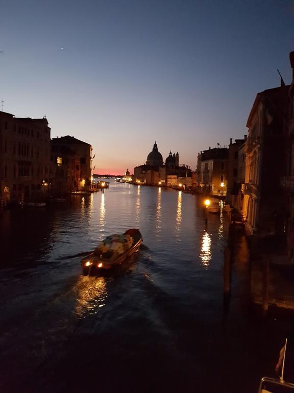Apartment Ca Manzoni With Terrace Venice