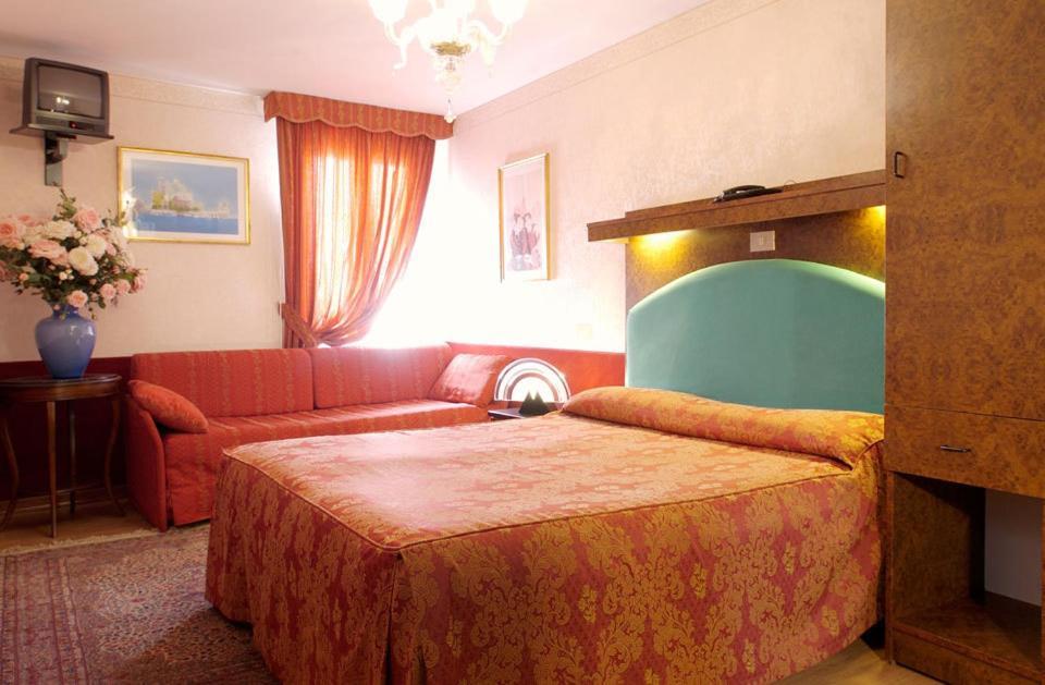 Hotel Antica Casa Carettoni Venise