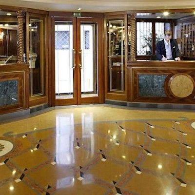 Kette Hotel