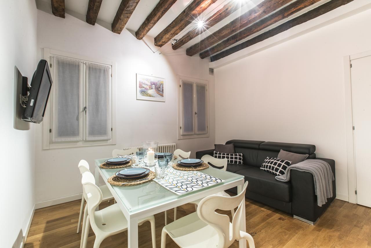 Arsenale Design R&r Apartment *