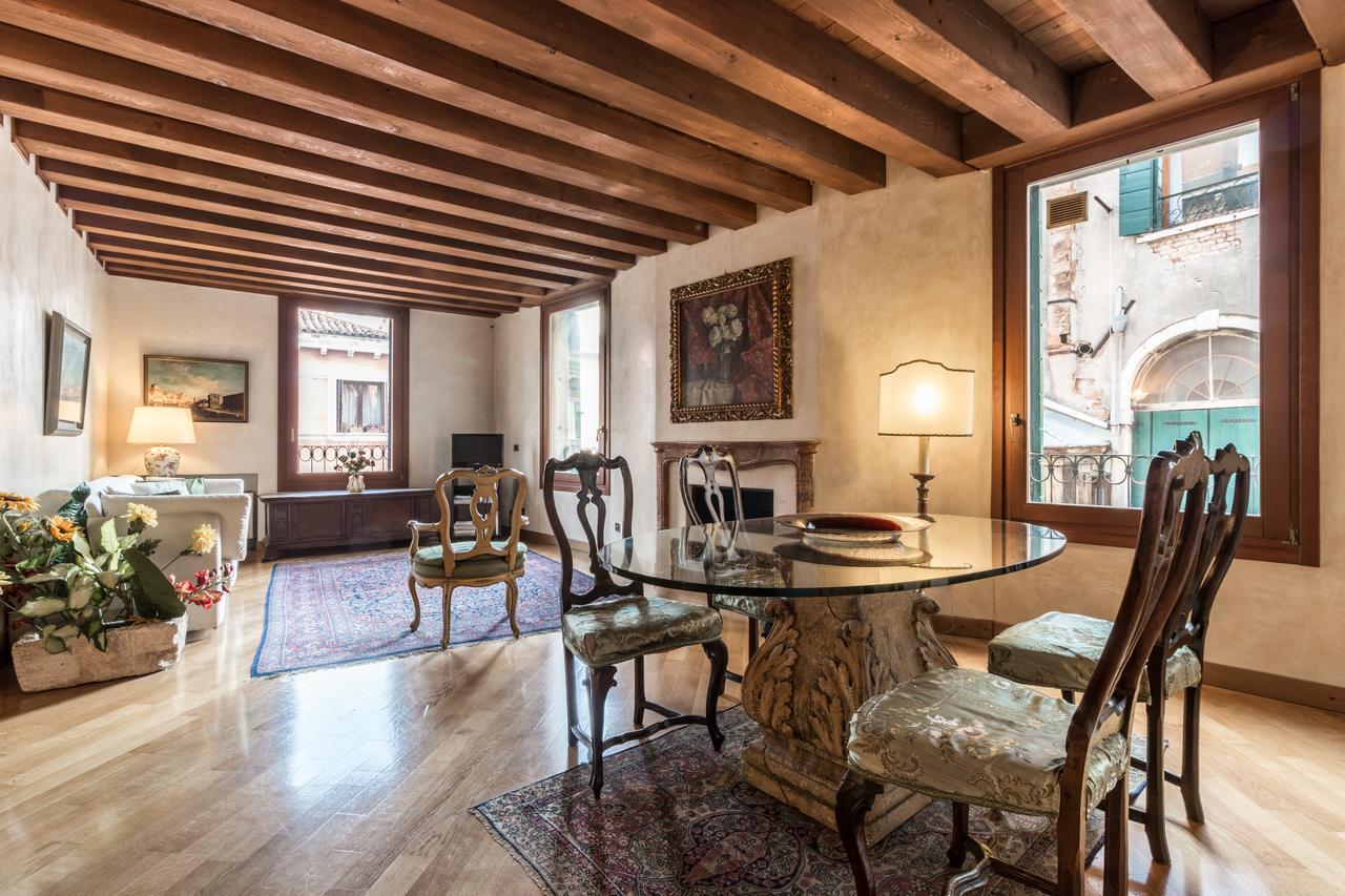 Fenice Double Canal View By Lionhost Appartement