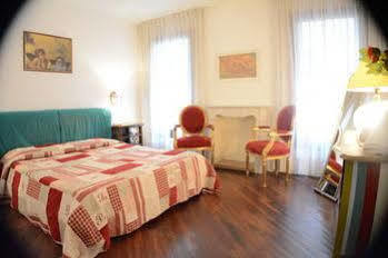 Sunny Appartamento *