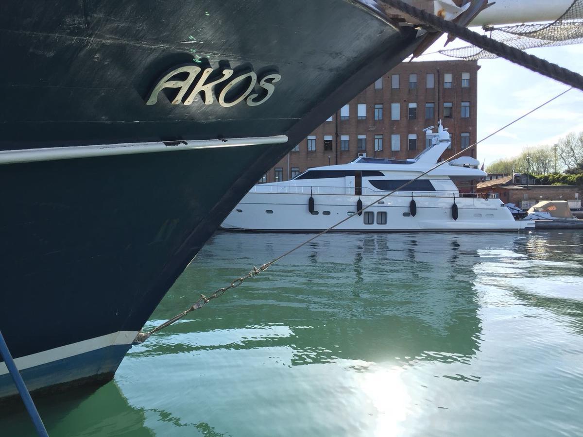 Botel Akos Venetië
