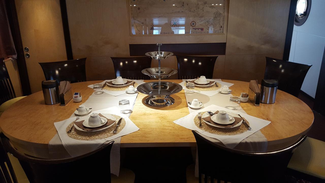 Yacht Bert Venezia Bateau-hôtel Venise