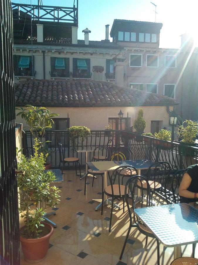 Di Milano Hotel 3*
