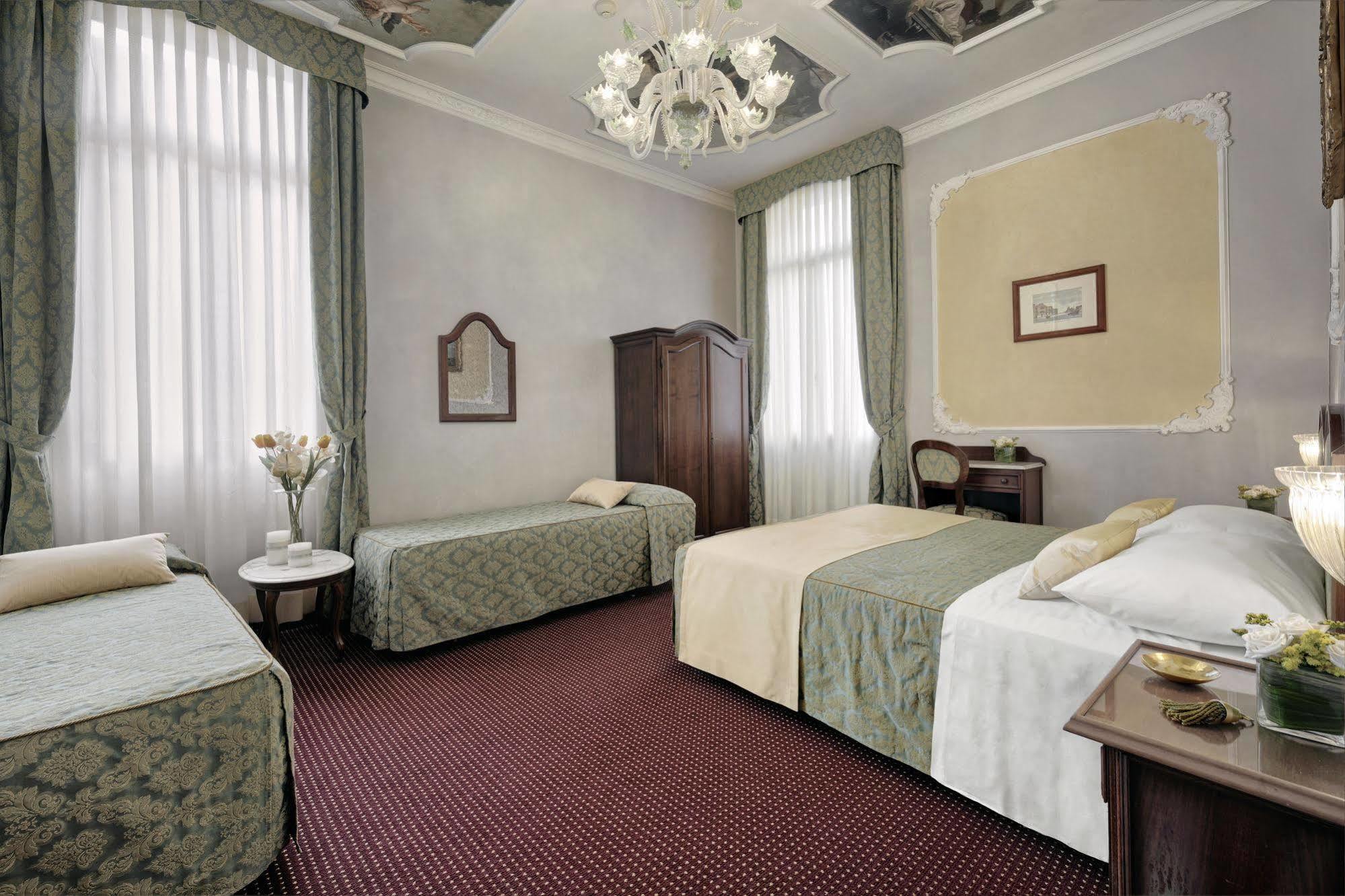 Pausania 3* Venedig