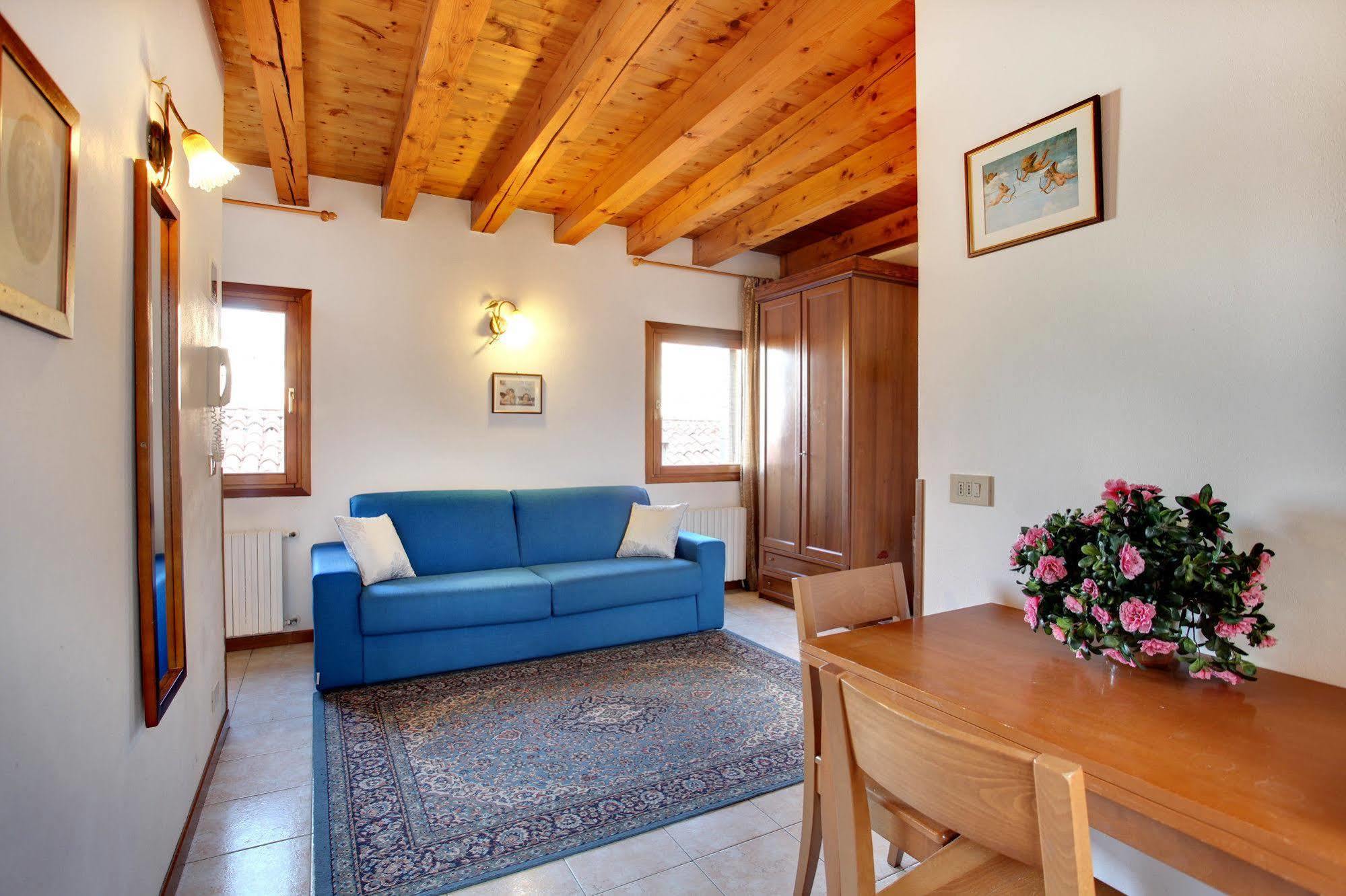 Bed & Breakfast Delle Acque 2*