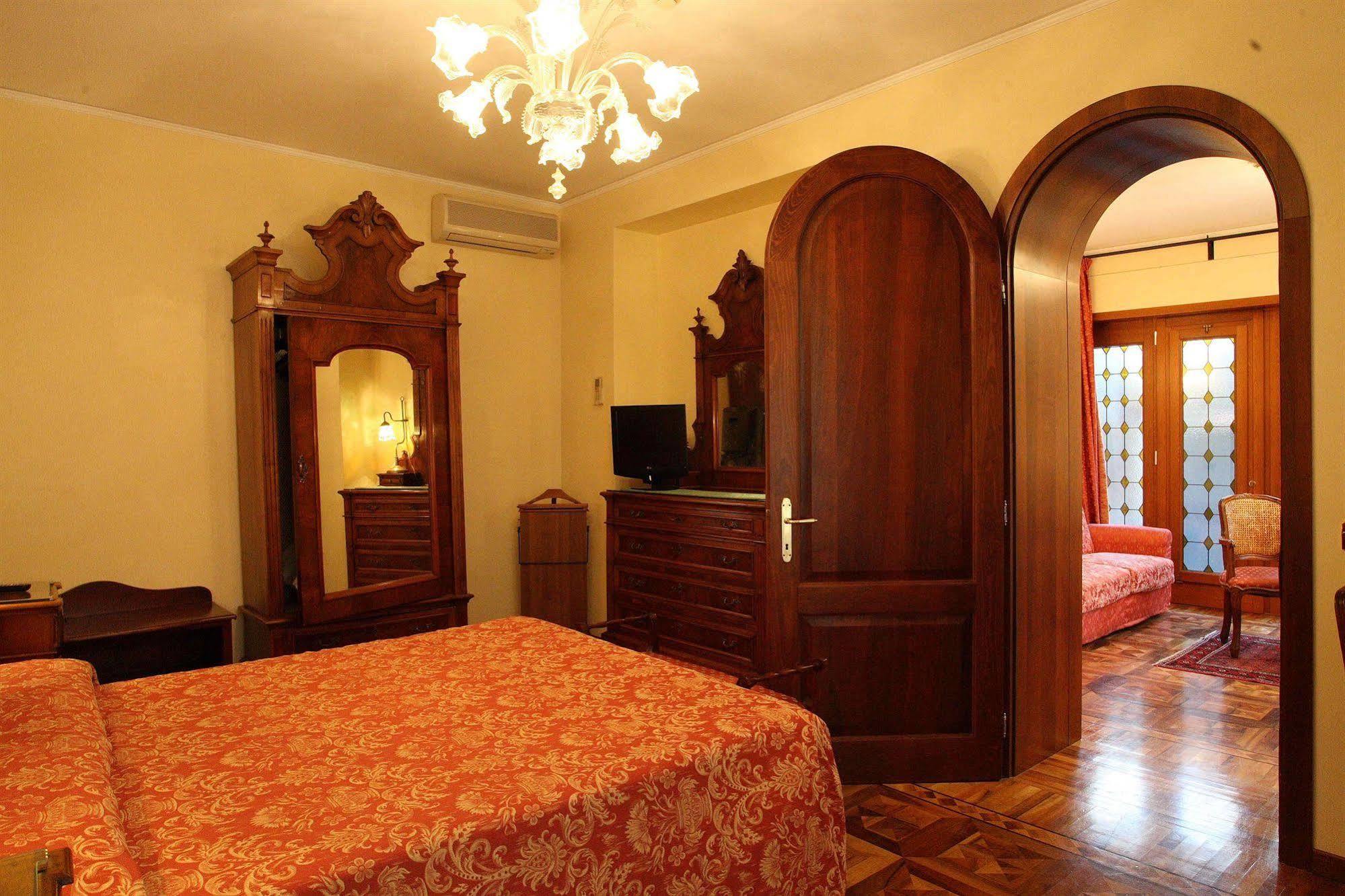 Hotel Accademia - Maravege Venise