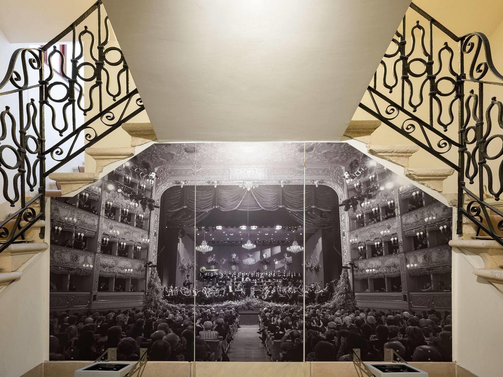 Dell'opera Hotel Venise