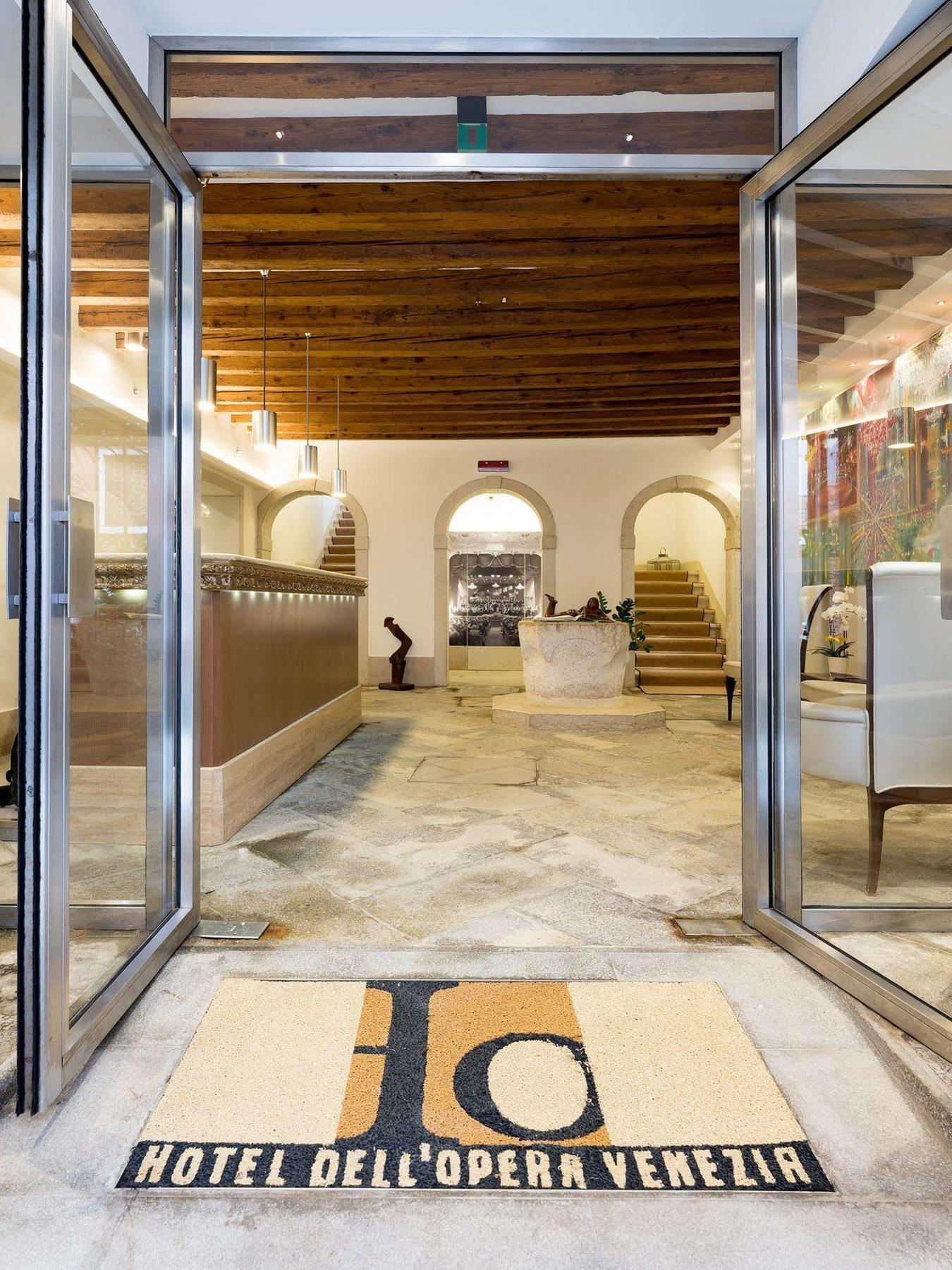 Dell'opera Venise