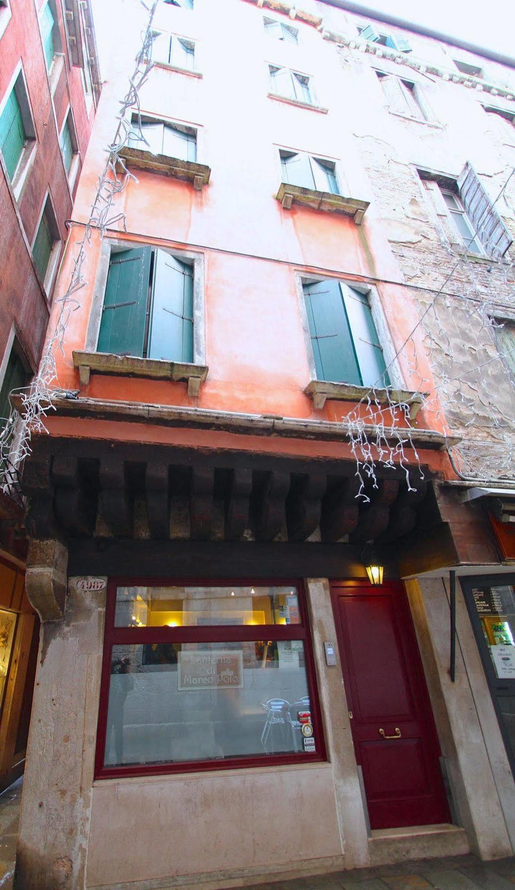 Lanterna Di Marco Polo 3*