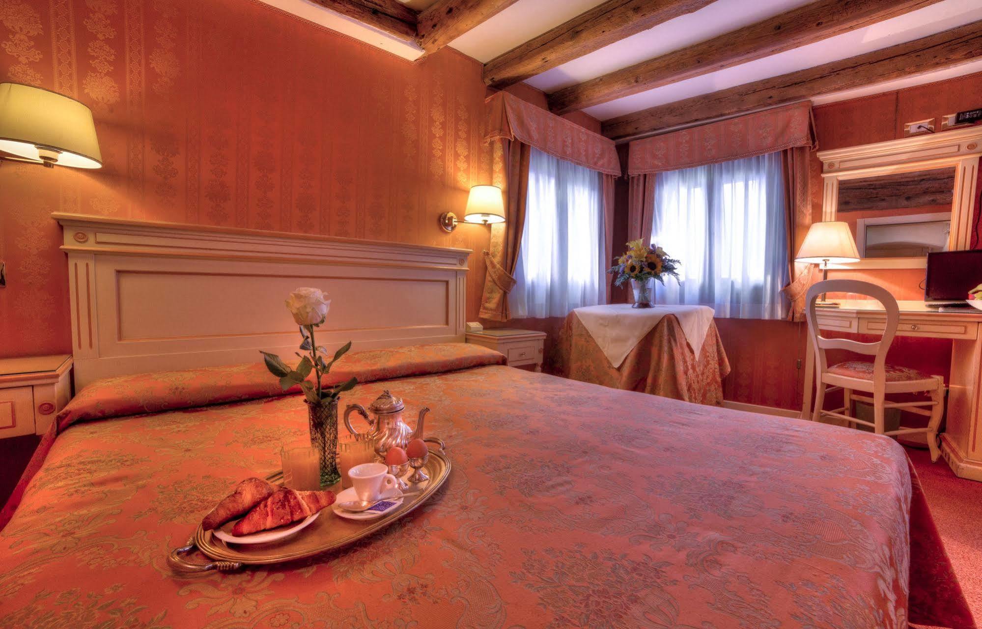 Lanterna Di Marco Polo Venedig