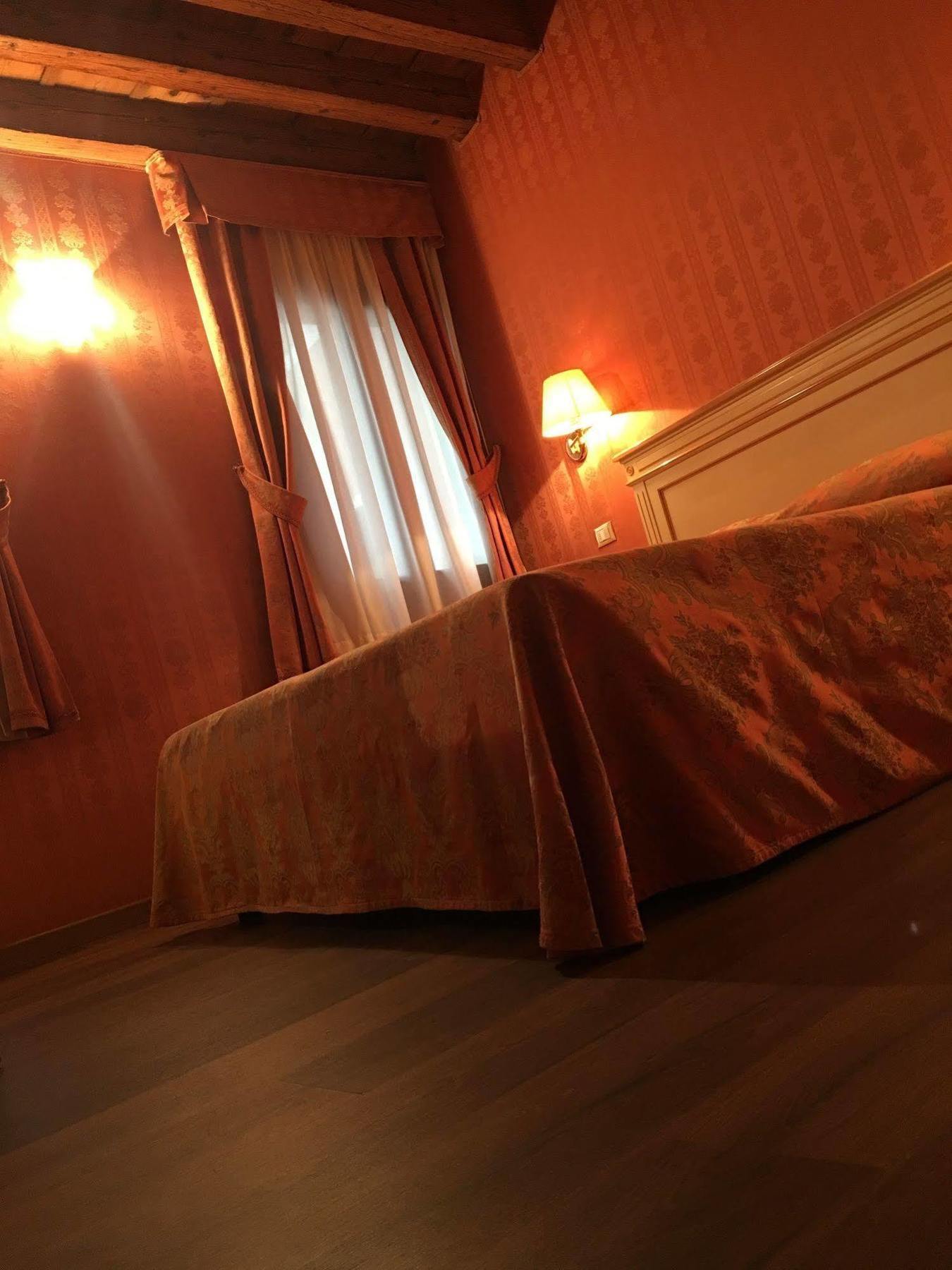 Frühstückspension Lanterna Di Marco Polo Venedig