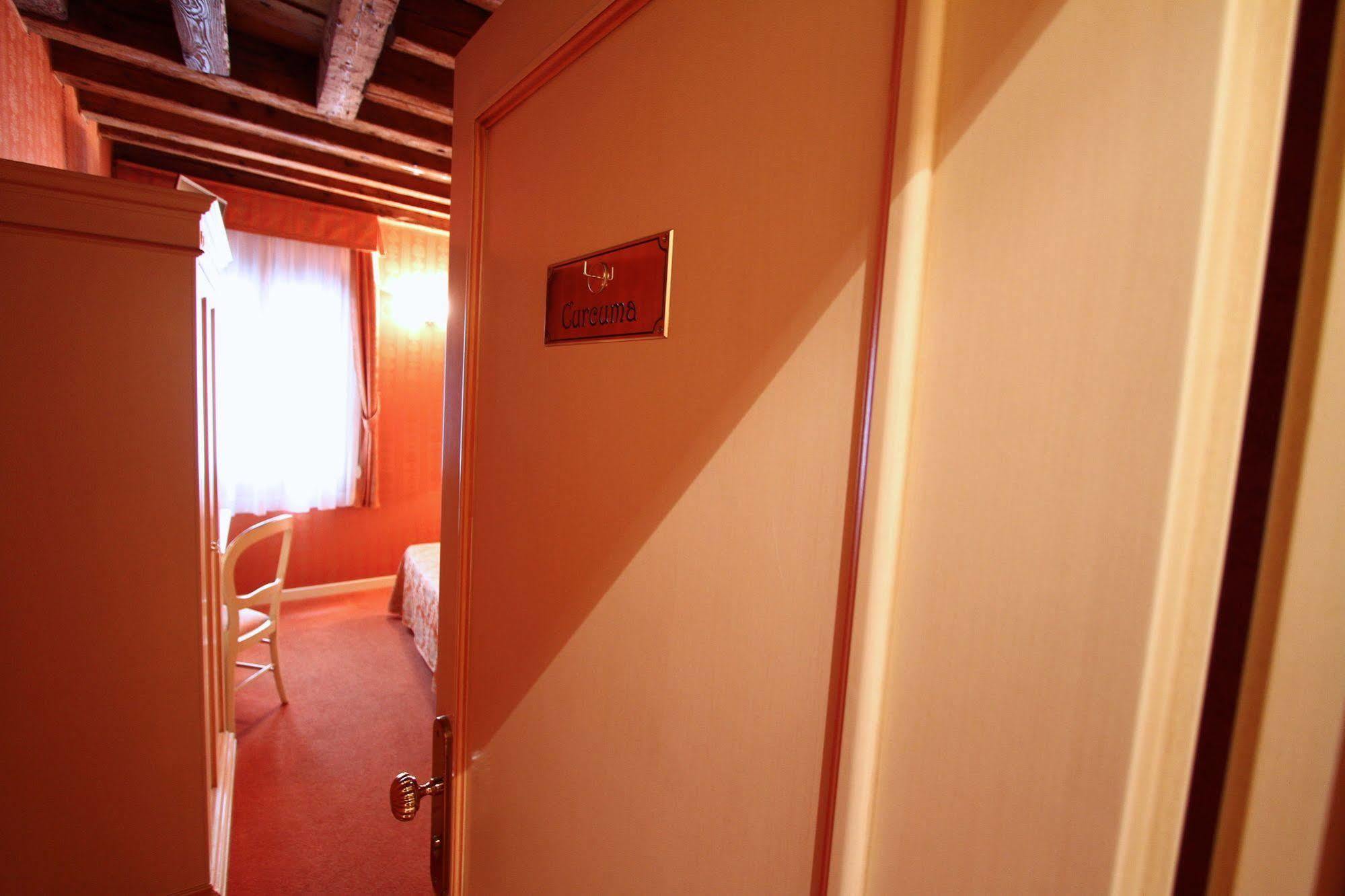 Lanterna Di Marco Polo Frühstückspension 3*