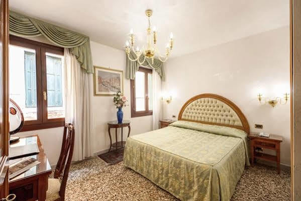 Antica Casa Carettoni Hotel Venise