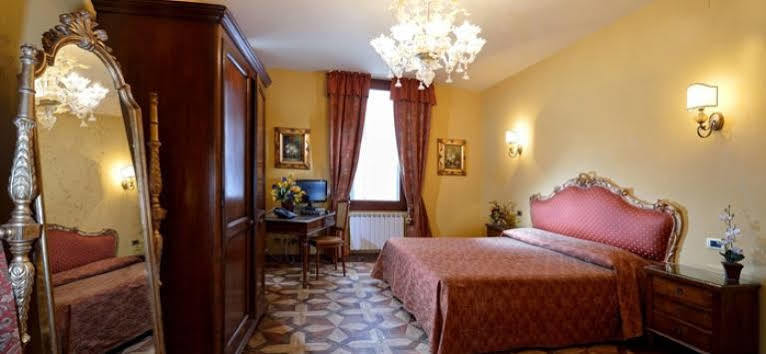 Di Milano Venise