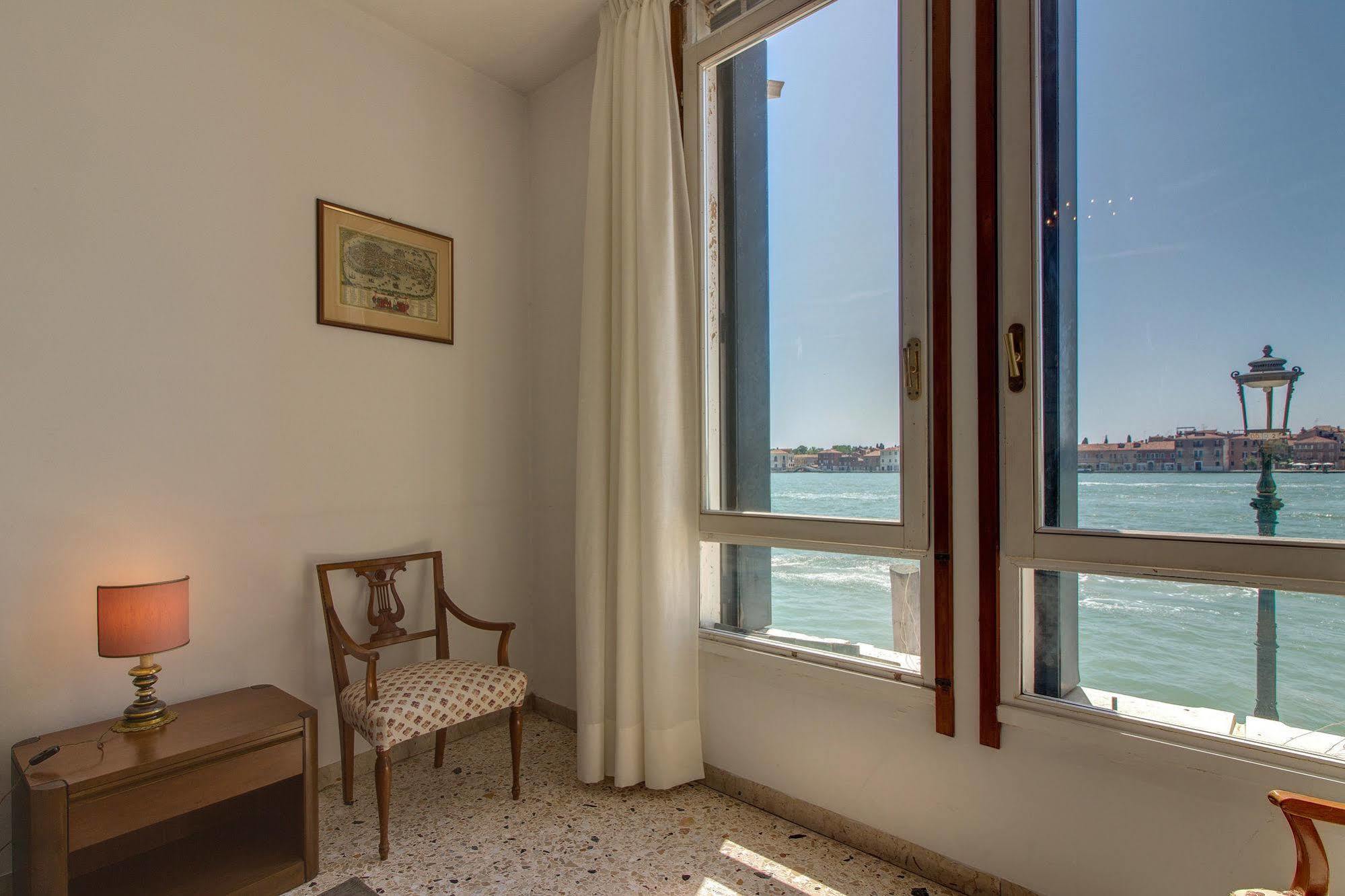 Ve.n.i.ce Cera Palazzo Gardella Appartamento