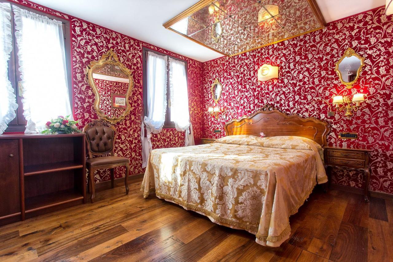 Hotel Antica Sturion Residenza D'epoca Venetië