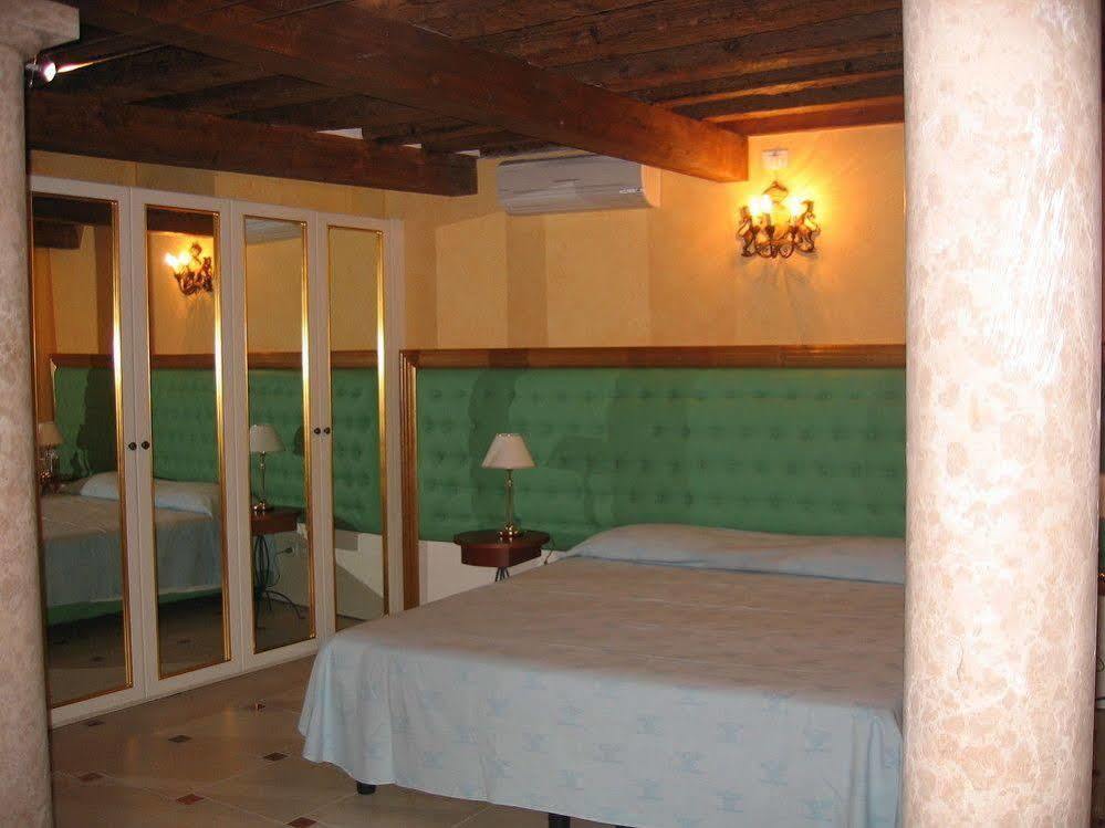 Apartment Sant'angelo - Fenice In Venedig