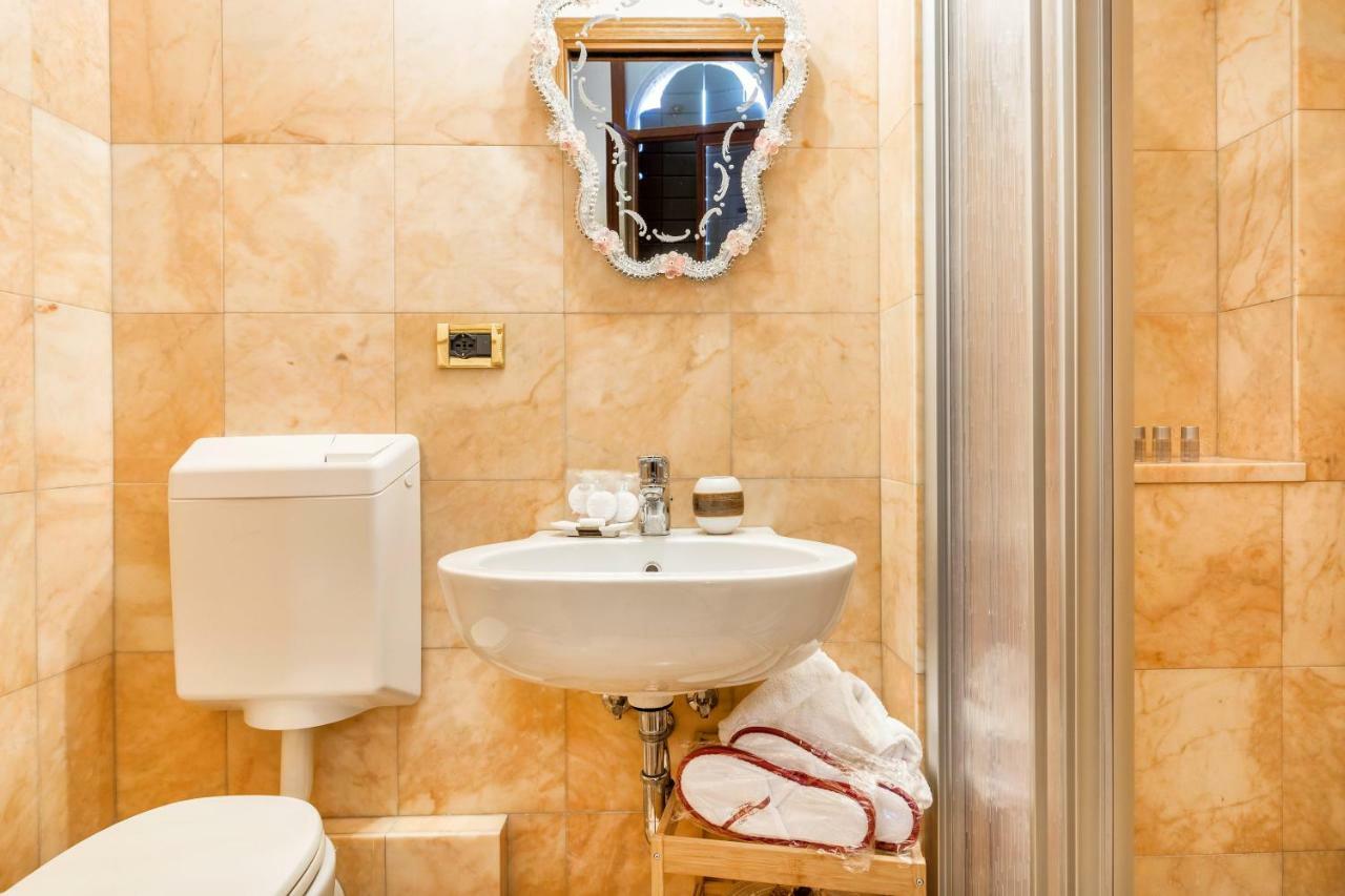 Luxury Venetian 2* Venetië