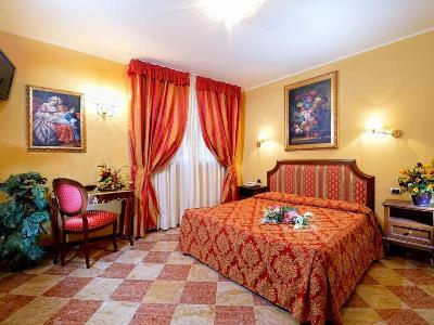 Hotel Di Milano 3*