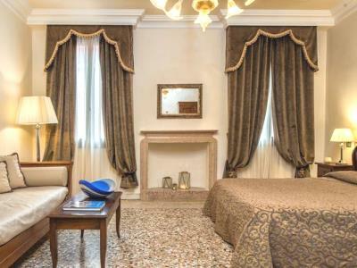 Dell'opera 3* Venise