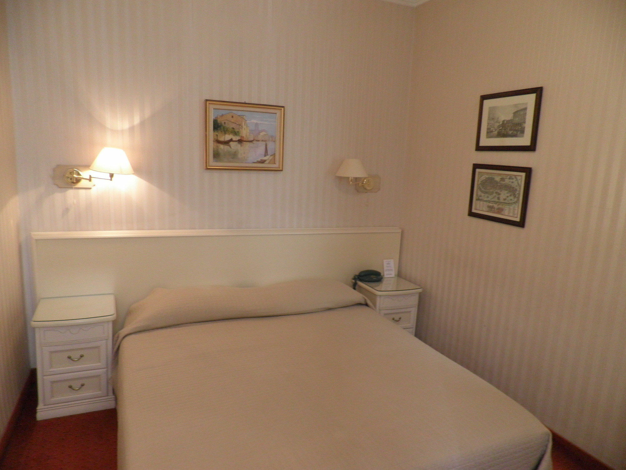Al Campaniel Couette-café 2*