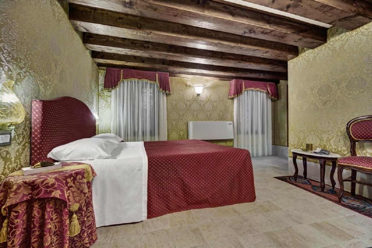 Pausania Hotel Venedig